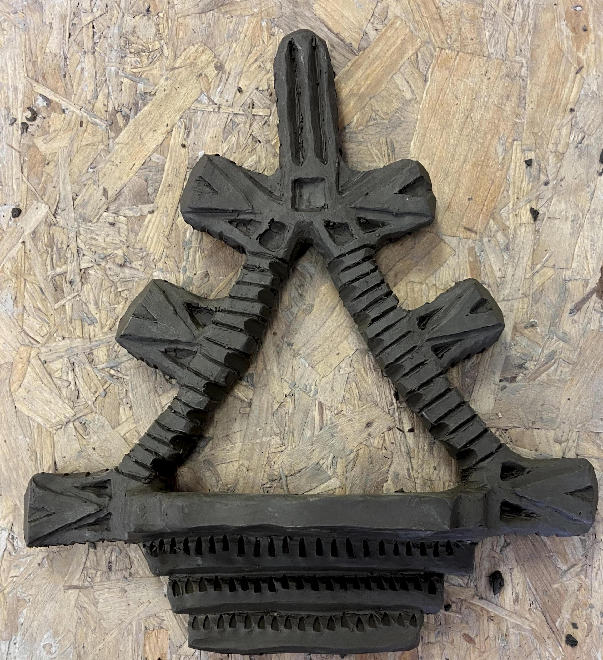 handbuilt crest: veteran campaign 